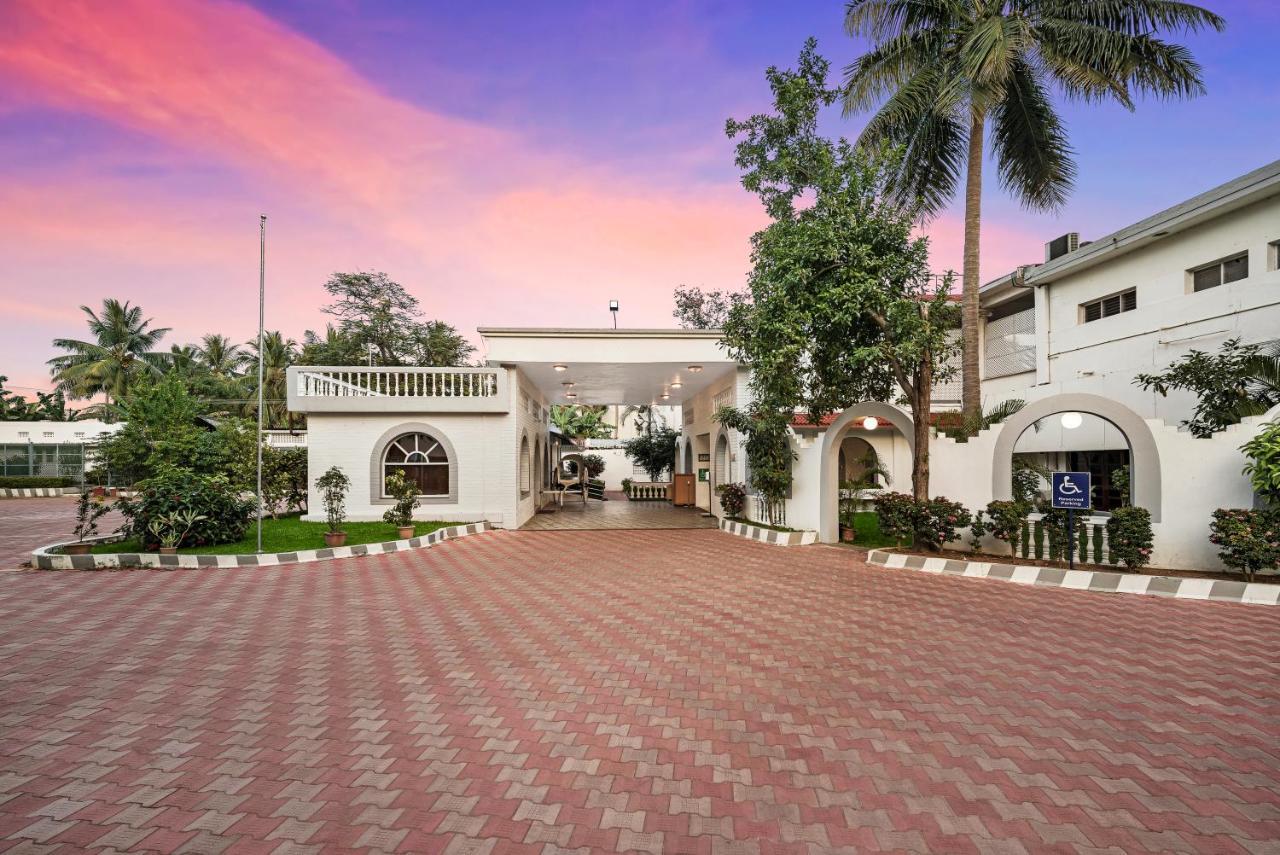 Great Trails Riverview Thanjavur By Grt Hotels Exteriör bild