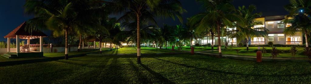 Great Trails Riverview Thanjavur By Grt Hotels Exteriör bild